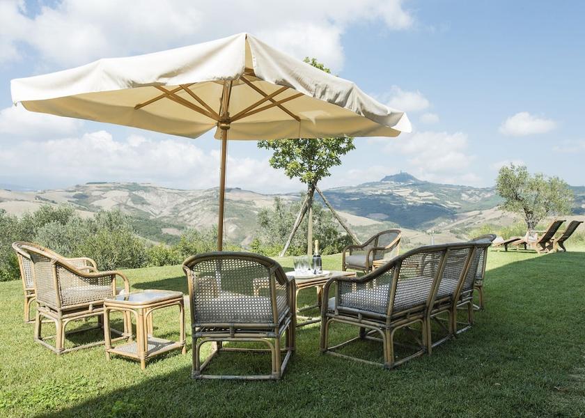 Tuscany San Casciano dei Bagni Exterior Detail