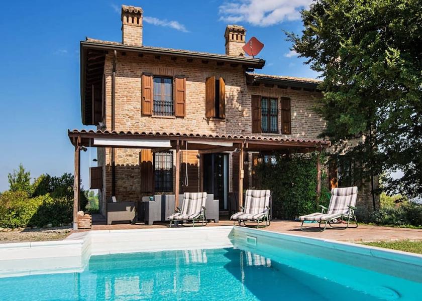 Emilia-Romagna Salsomaggiore Terme Exterior Detail