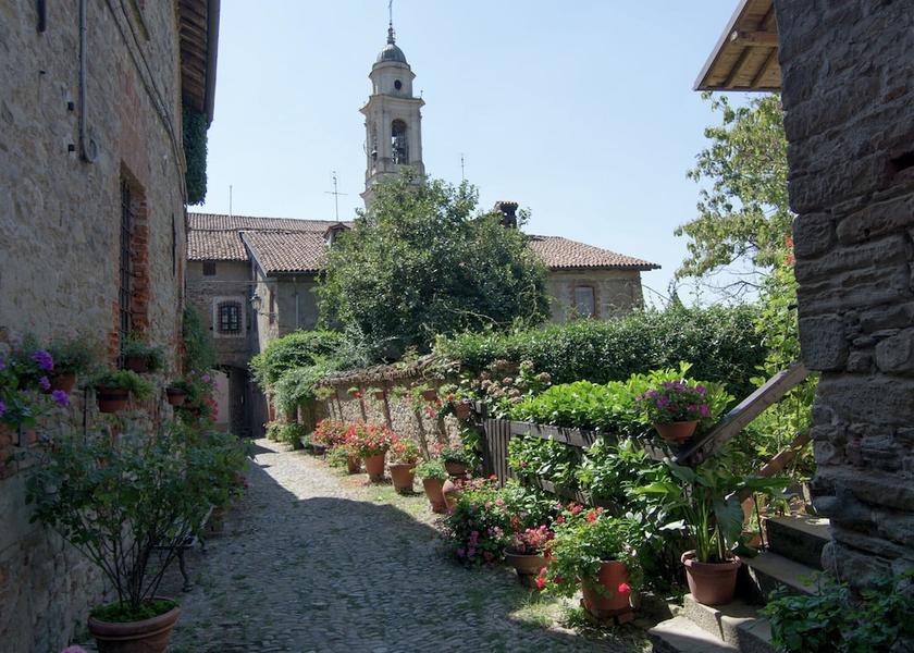 Piedmont Tagliolo Monferrato Exterior Detail