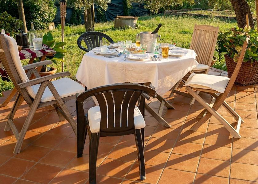 Lazio Tarano Dining Area