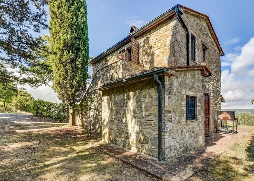 Tuscany San Casciano dei Bagni Exterior Detail