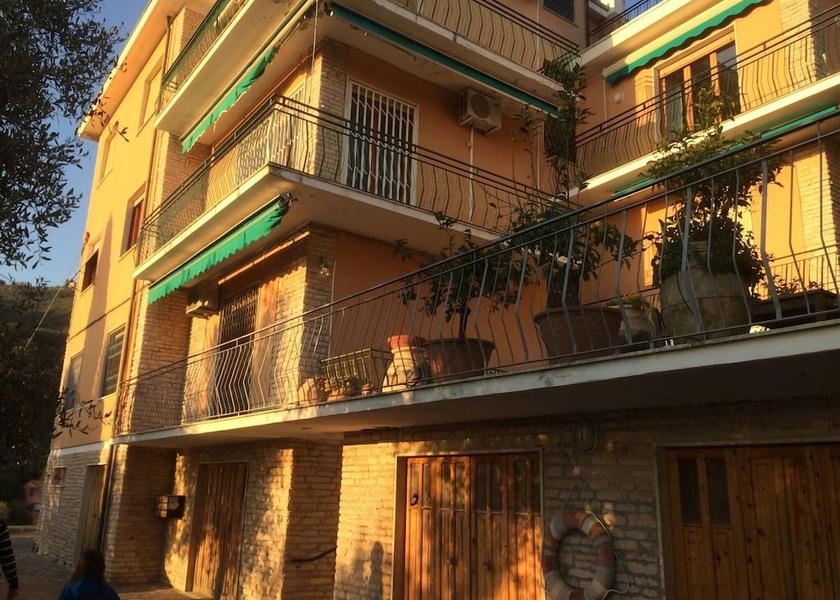 Liguria Lerici Exterior Detail