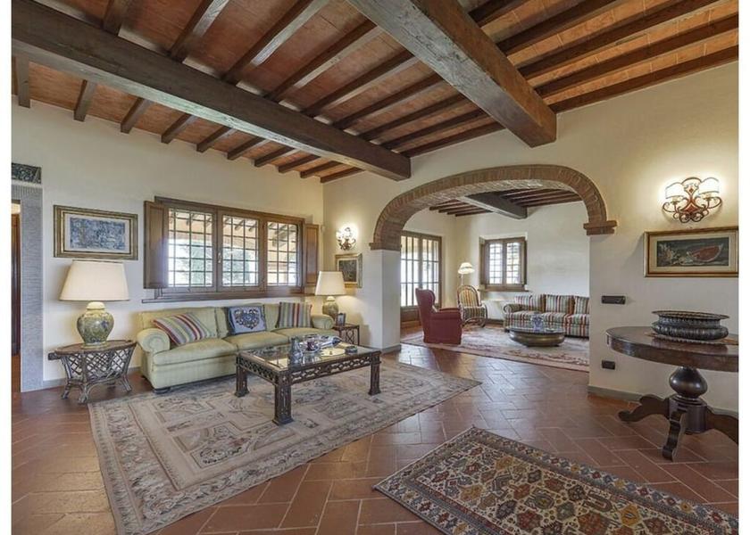Tuscany San Miniato Living Area
