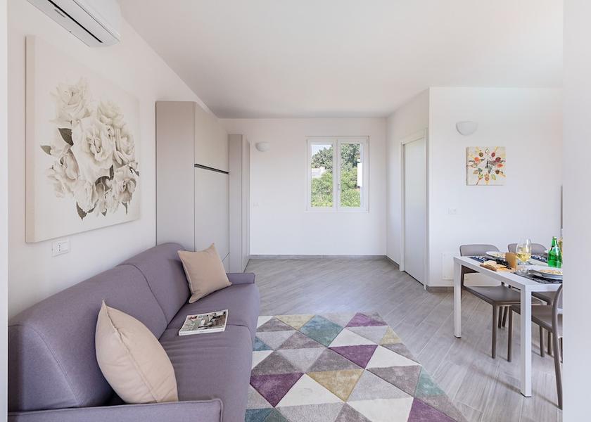 Lombardy Soiano del Lago Living Area