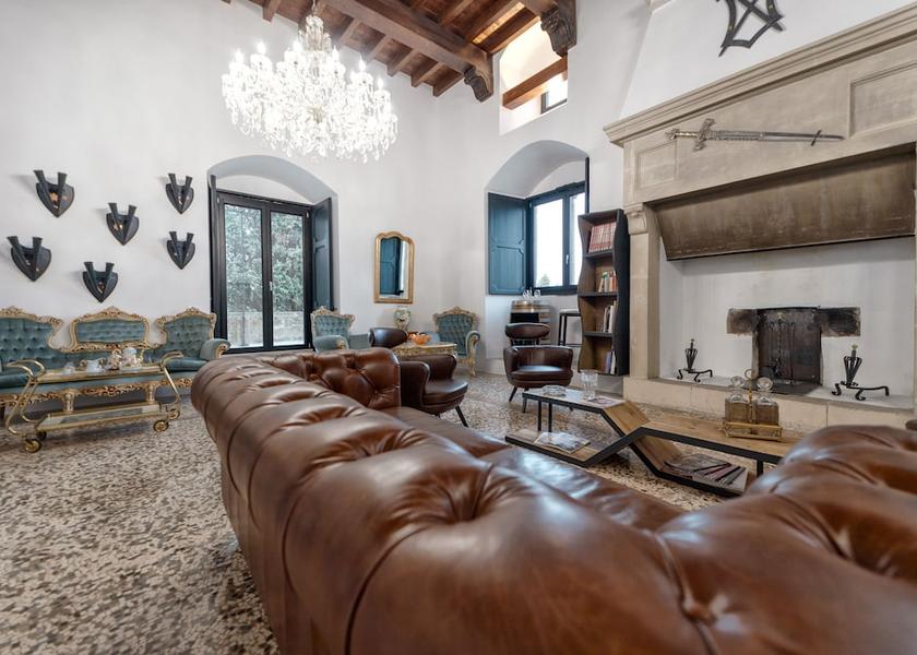 Puglia San Donaci Interior Entrance