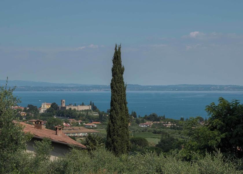Lombardy Soiano del Lago Mountain View