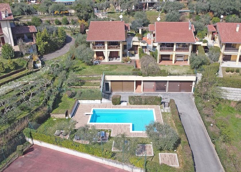 Lombardy Soiano del Lago Exterior Detail