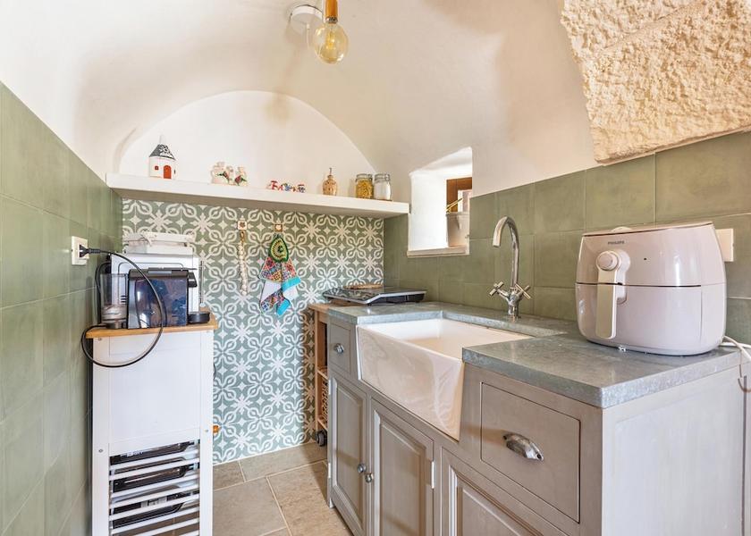Puglia Putignano Kitchen