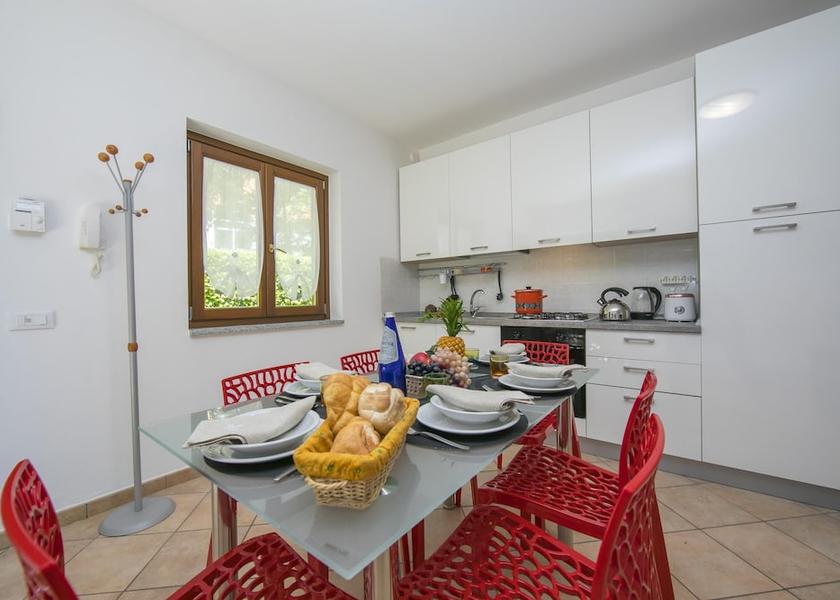 Lombardy Laveno Mombello Room