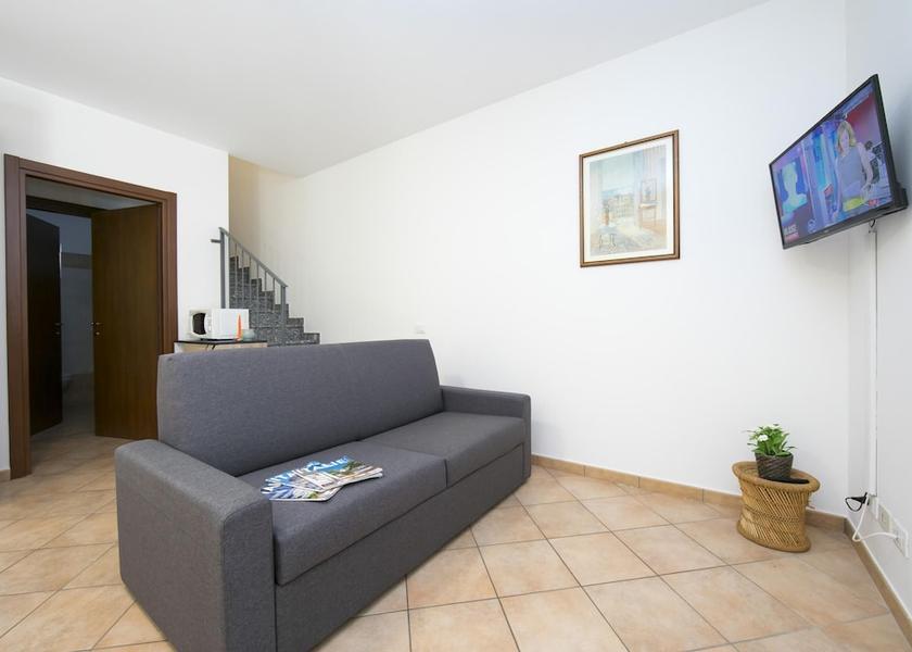 Lombardy Laveno Mombello Room