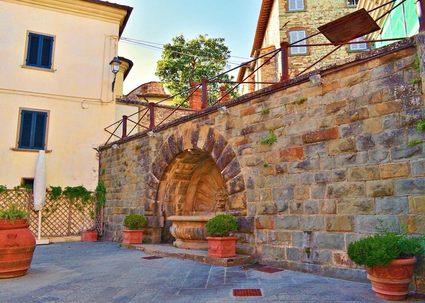 Tuscany Radda in Chianti Room