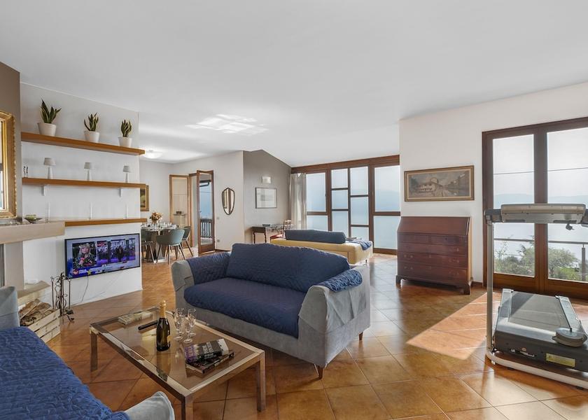 Lombardy Toscolano Maderno Room