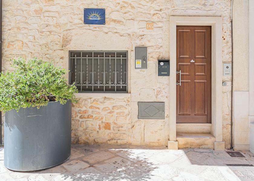 Puglia Conversano Facade