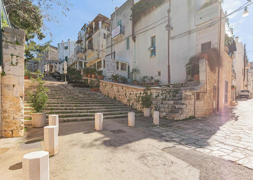 Puglia Conversano Exterior Detail