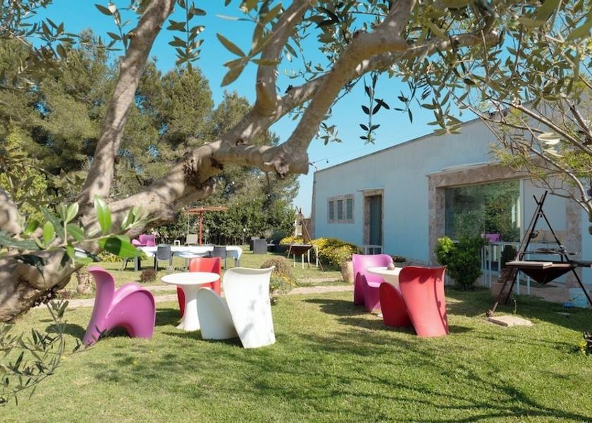 Puglia Tuglie Exterior Detail