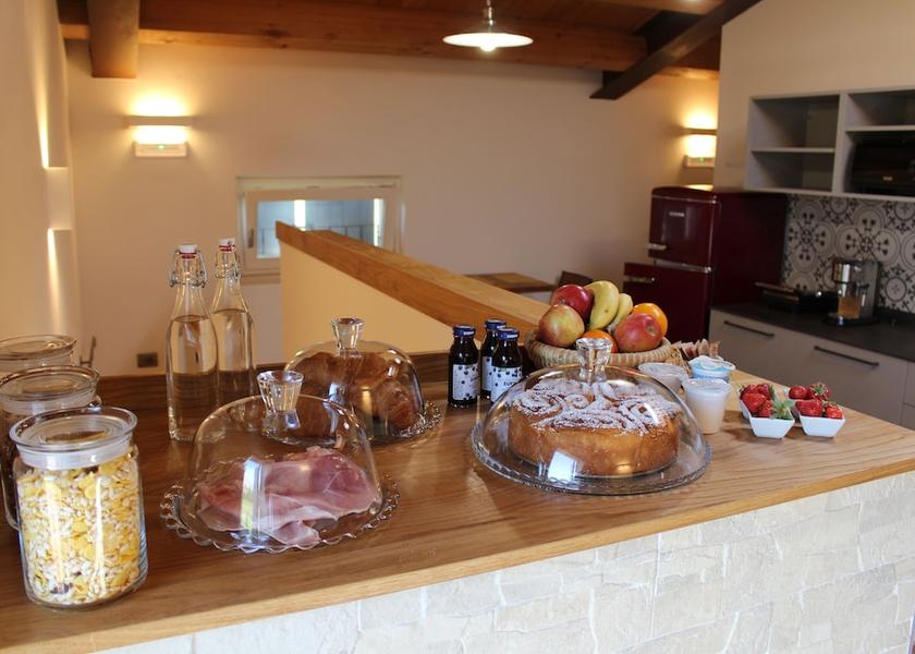 Veneto Pescantina Breakfast buffet