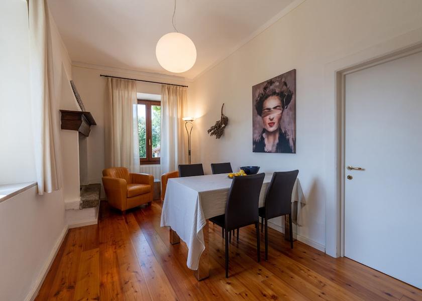 Lombardy Gargnano Room