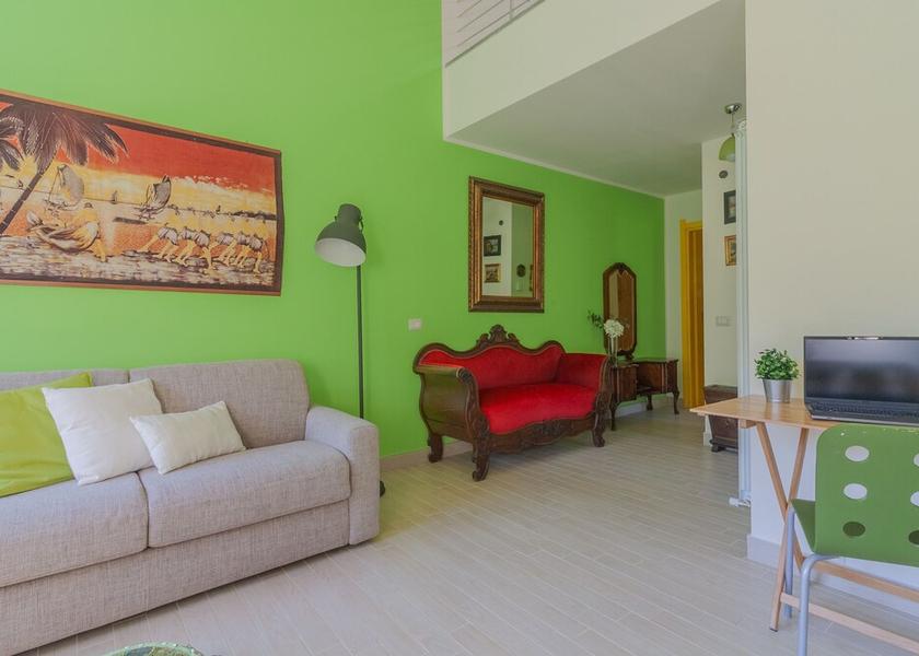 Lombardy Varenna Room