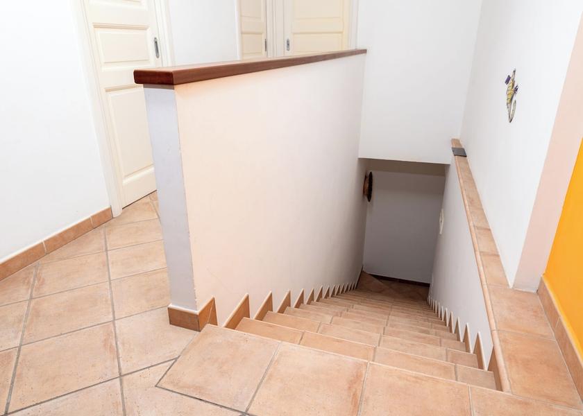 Campania Meta Interior Entrance