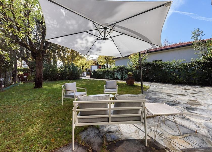 Tuscany Forte dei Marmi Garden