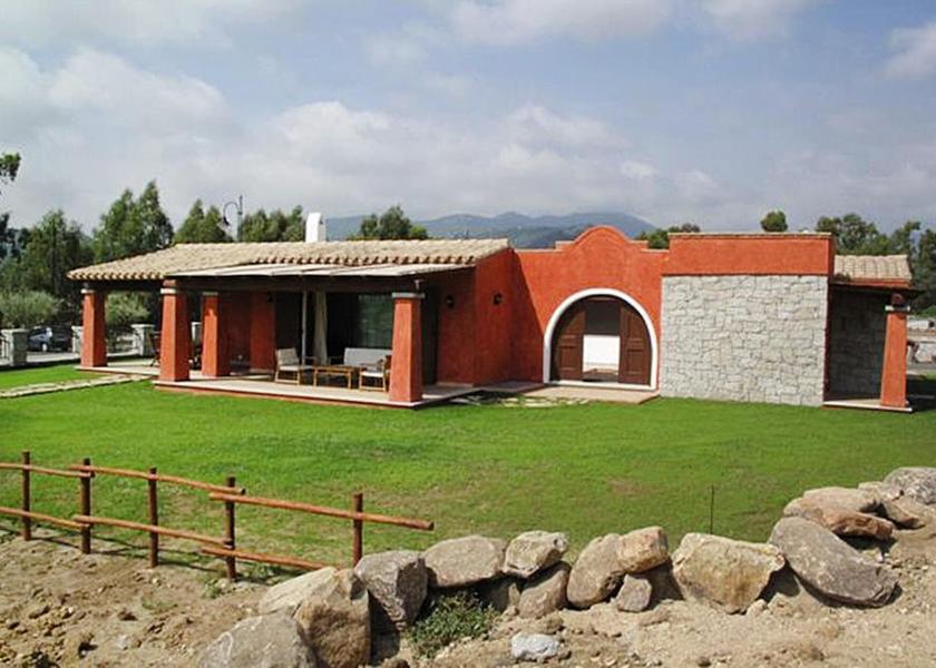 Sardinia Castiadas Exterior Detail