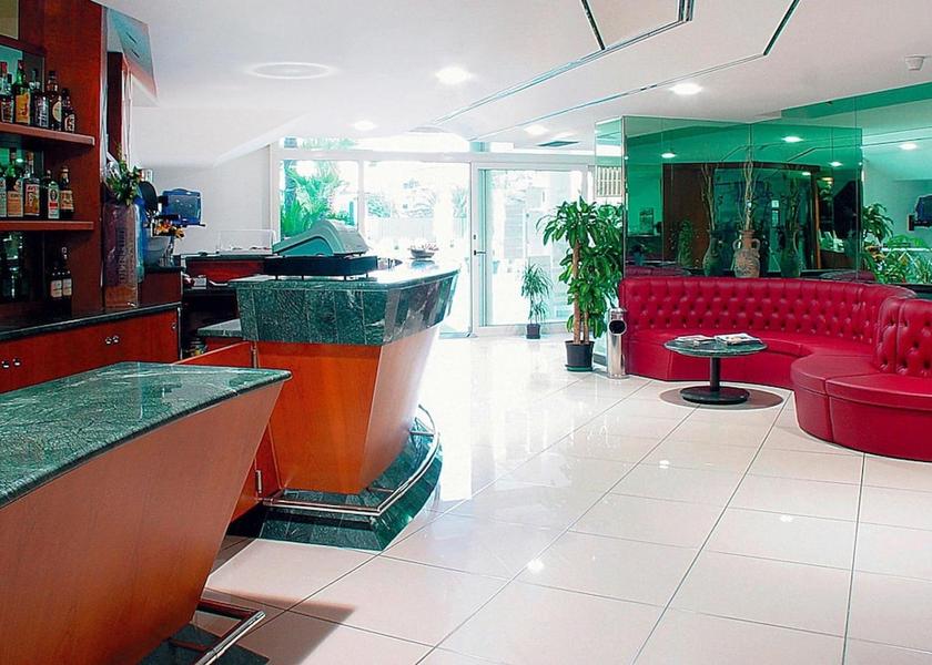 Marche San Benedetto del Tronto Living Area