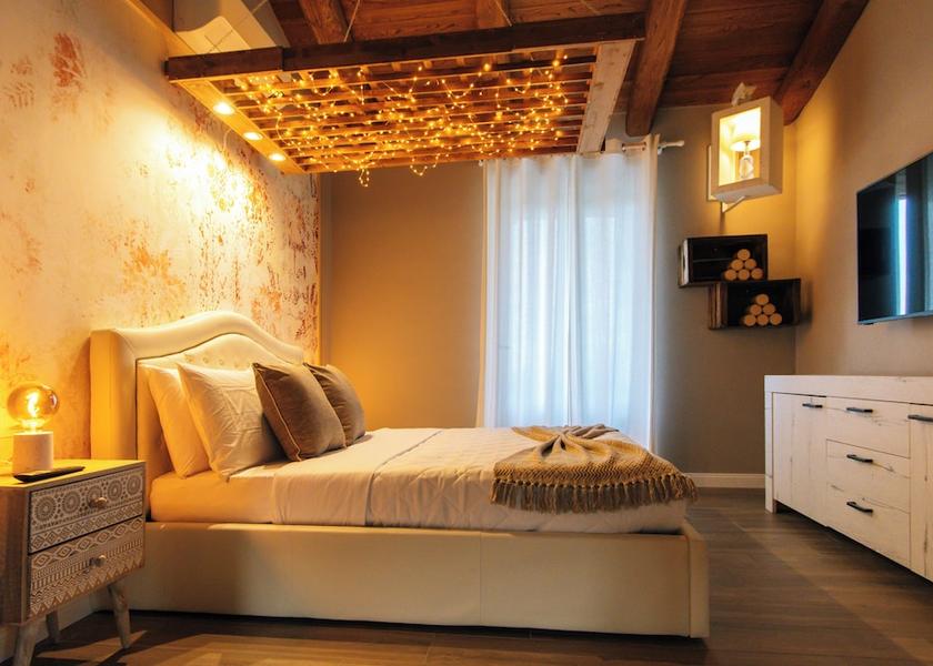 Piedmont Saluzzo Room