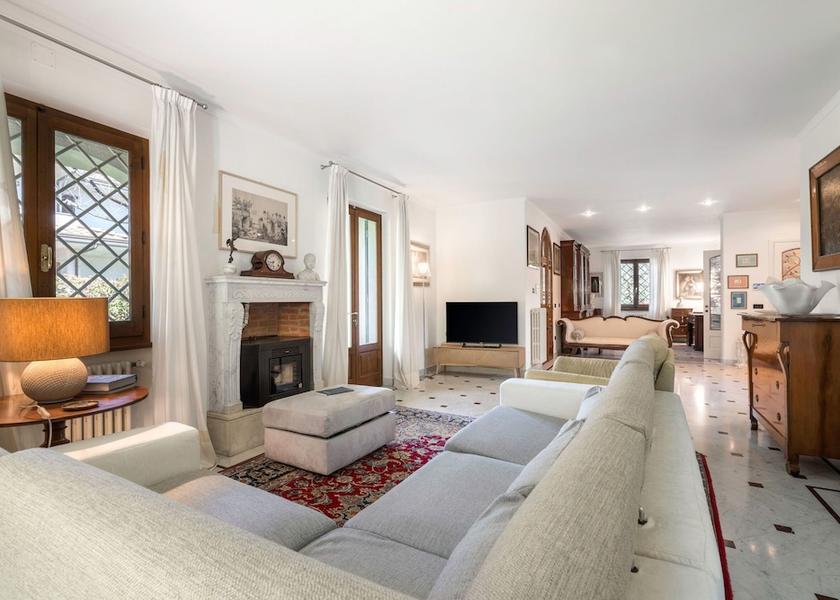 Tuscany Forte dei Marmi Living Area