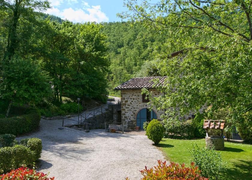 Umbria Lisciano Niccone Exterior Detail