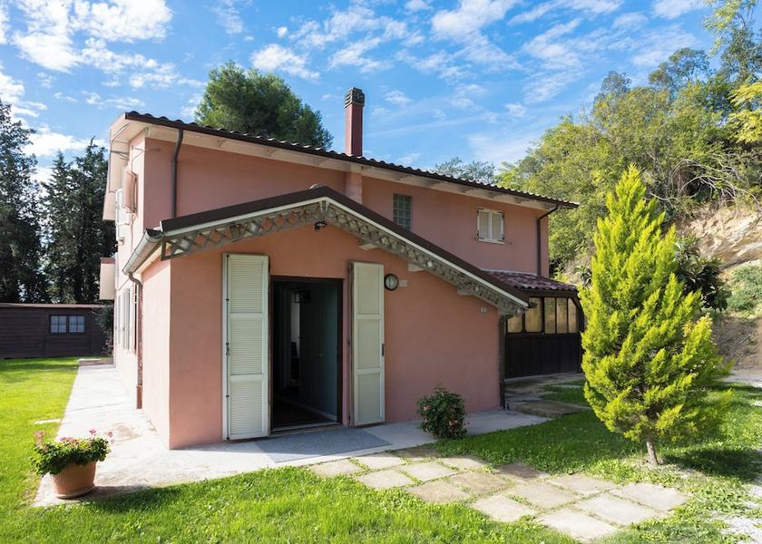 Marche Gradara Garden