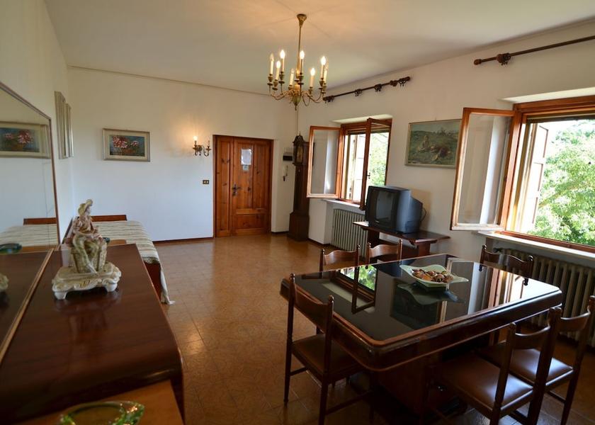 Emilia-Romagna Montescudo Living Area