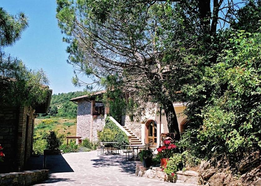 Umbria Monte Santa Maria Tiberina Exterior Detail