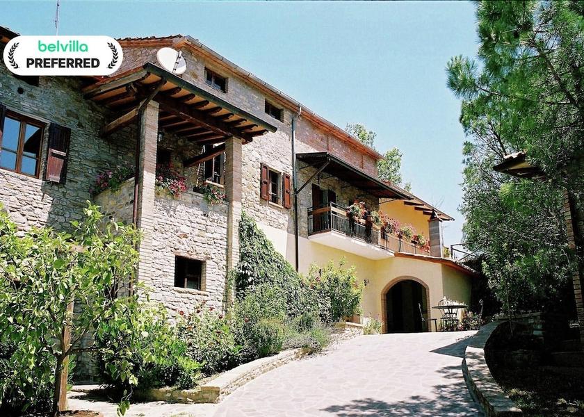 Umbria Monte Santa Maria Tiberina Exterior Detail