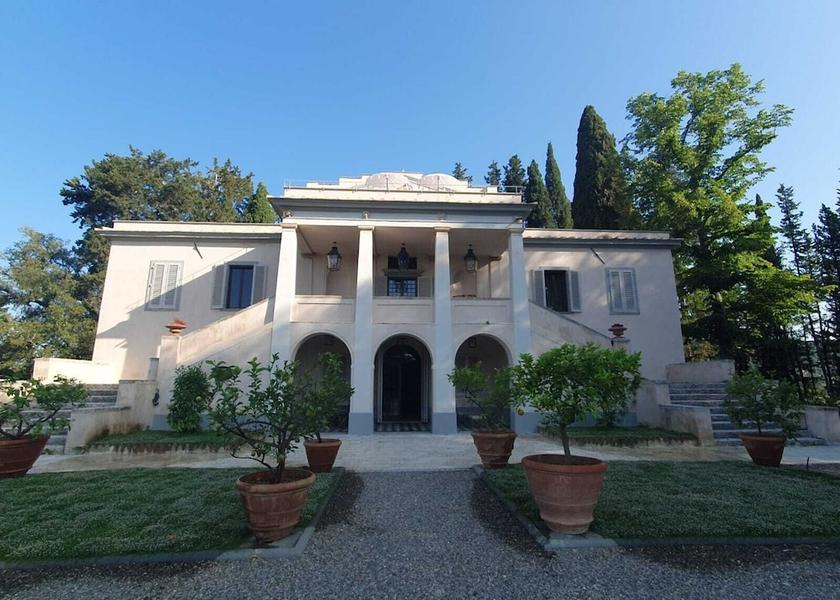 Tuscany Castellina in Chianti Facade