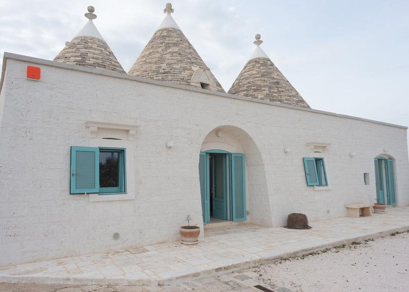 Puglia Locorotondo Exterior Detail