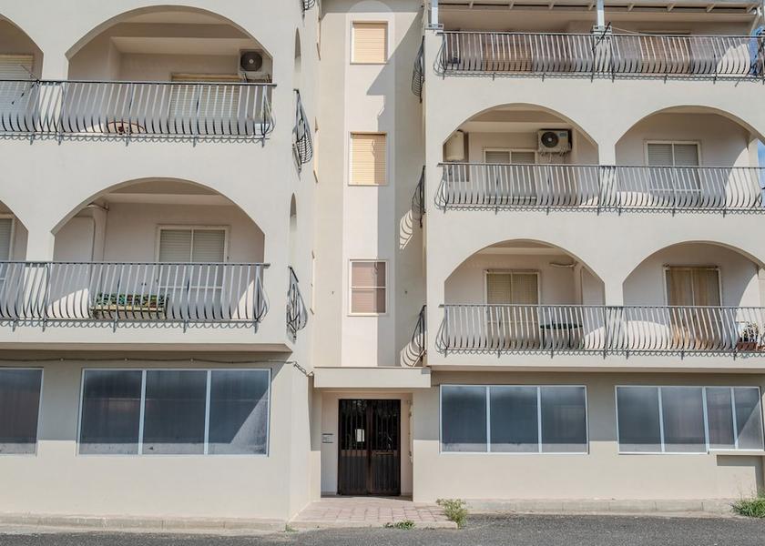 Calabria Gizzeria Facade