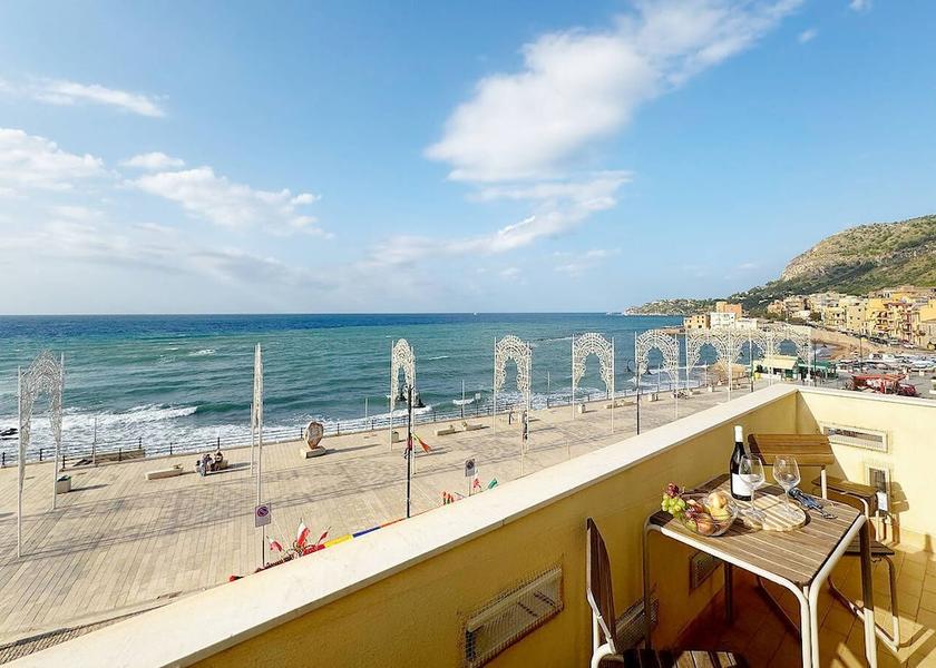 Sicily Bagheria Water View