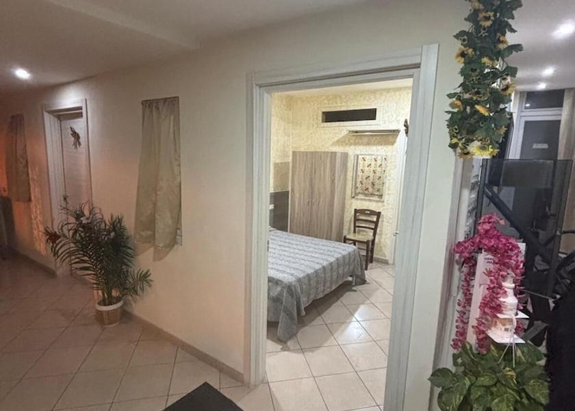 Campania Nola Room