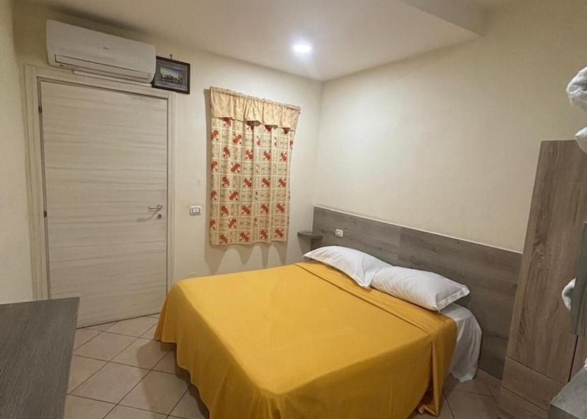 Campania Nola Room