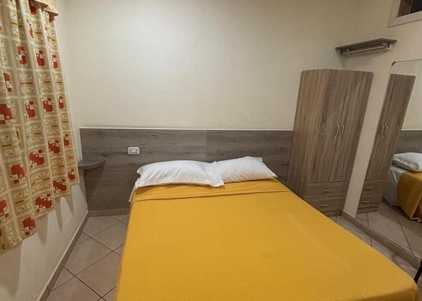 Campania Nola Room