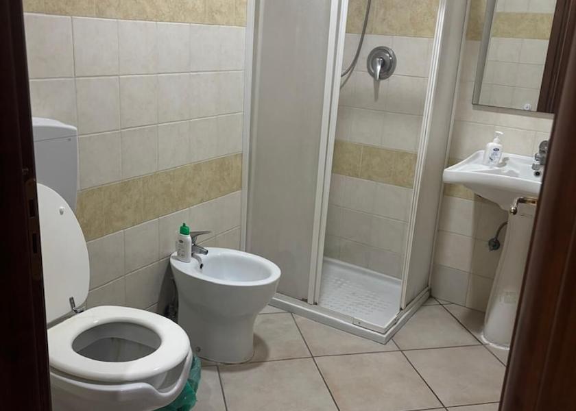 Campania Nola Bathroom