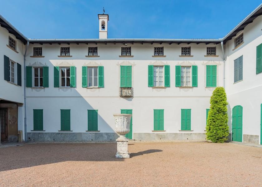 Lombardy San Fermo della Battaglia Room