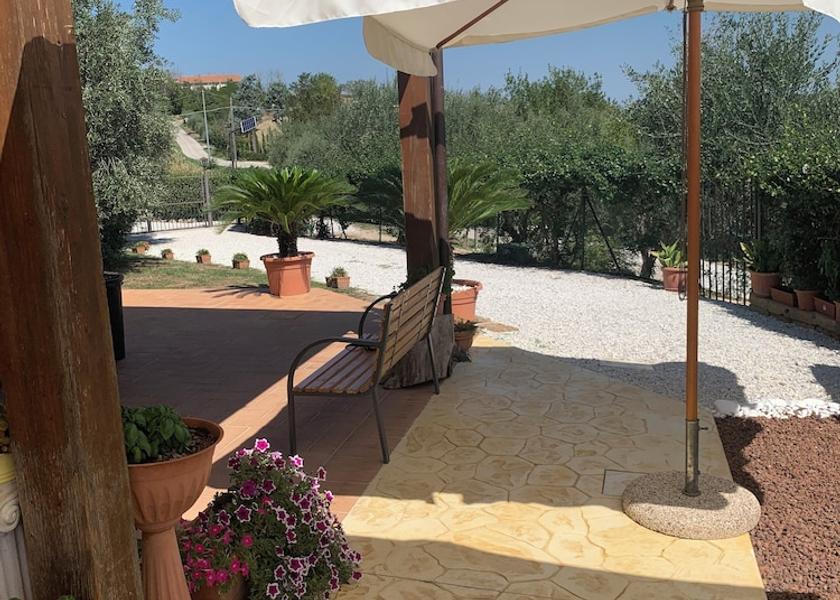 Marche Montalto delle Marche Exterior Detail
