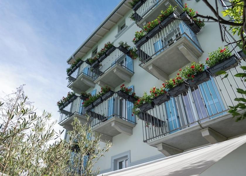 Lombardy Bellano Facade