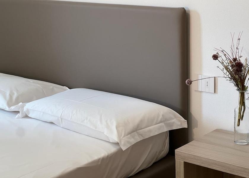 Lombardy Tirano Room