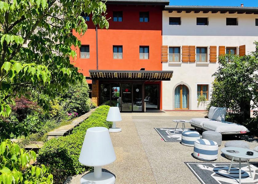 Friuli Venezia Giulia Manzano Facade