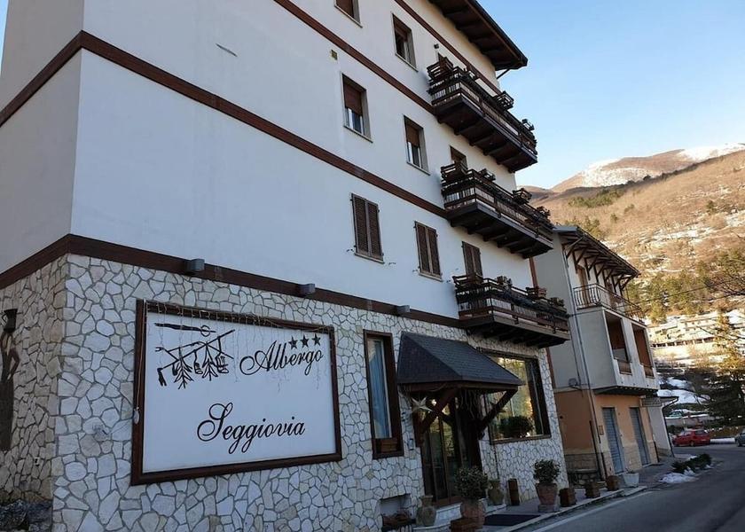 Abruzzo Scanno Facade