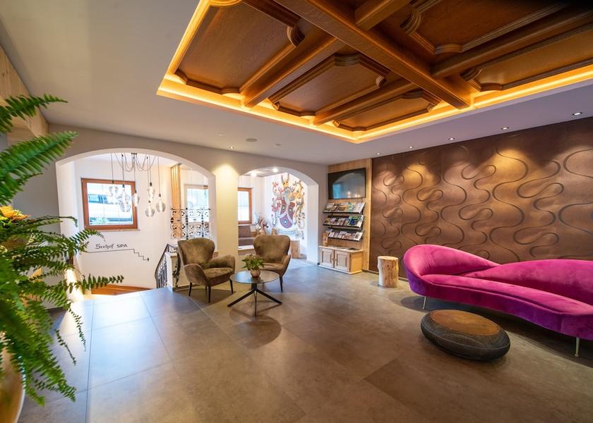 Trentino-Alto Adige Monguelfo Reception