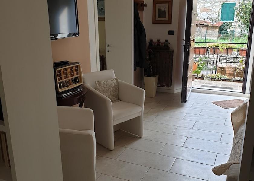 Umbria Amelia Living Area