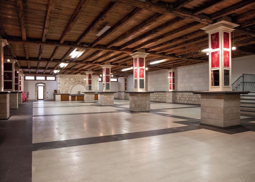 Sicily Chiaramonte Gulfi Meeting Room